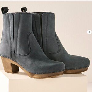 Garnet Hill Santina Rina Boots, Black 39